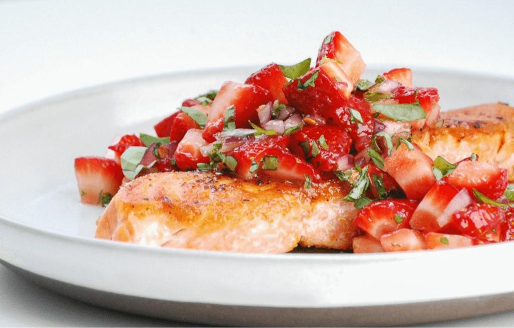 Salmon with Peppered Balsamic Strawberries